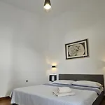 Gabriela 아파트