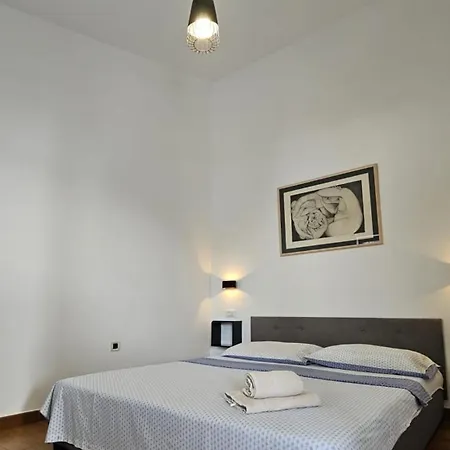 Gabriela Apartment