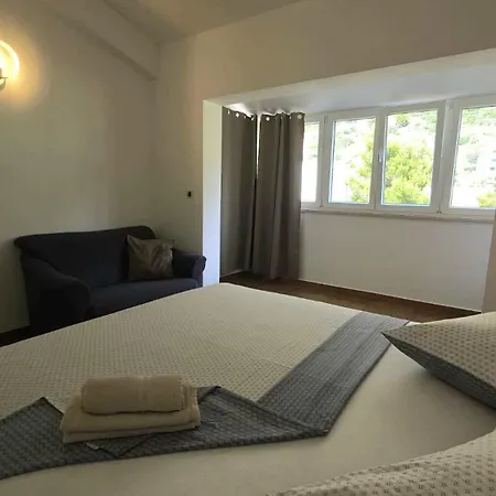 Gabriela Apartment *